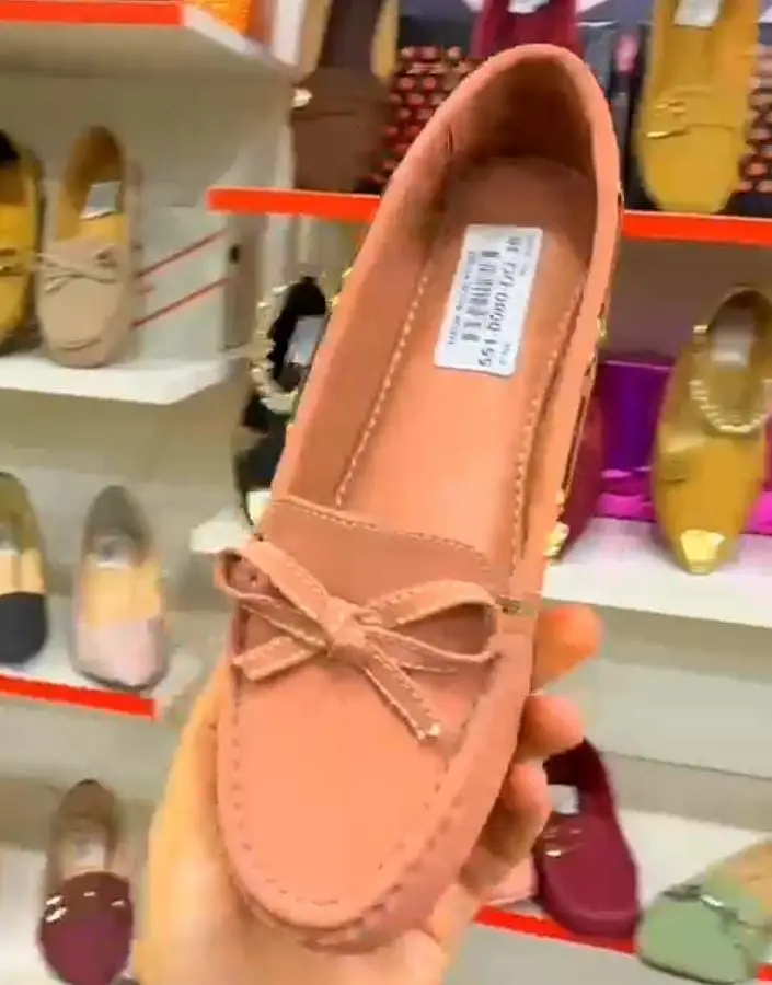 Men’s Joggers, Men’s Sneakers & Ladies Khussa Shoes Available |