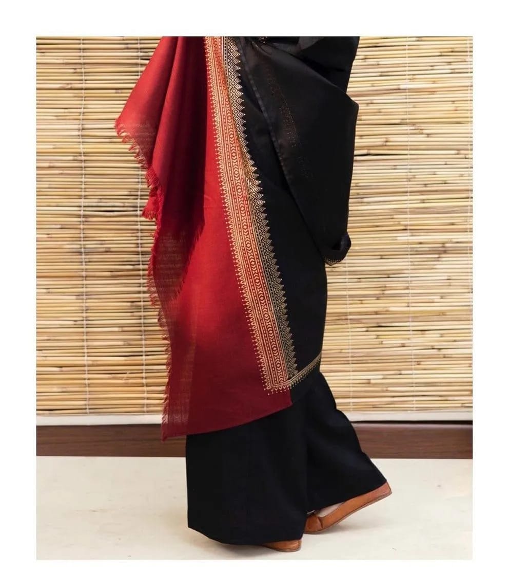 3 Pcs Women's Unstitched Embroidered Suit