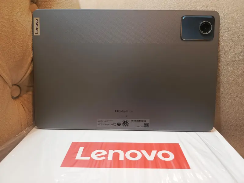 Tablets by Lenovo Samsung