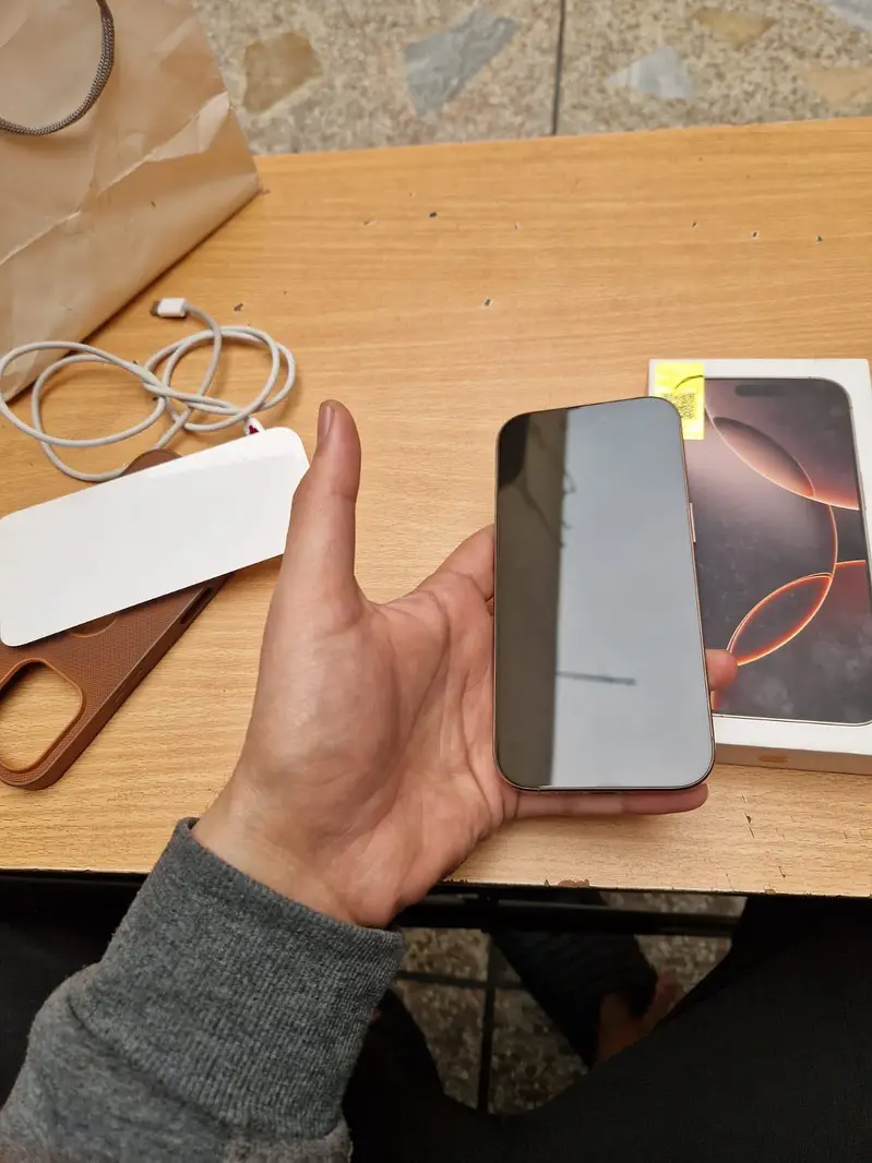 16 pro desert taitaium