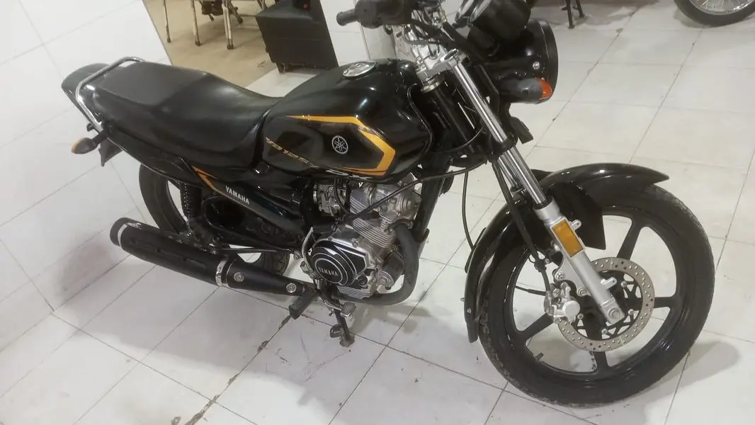 YAMAHA YB 125Z-DX | Model 2025 | 9200 KMs Driven Call 0310 - 0050111