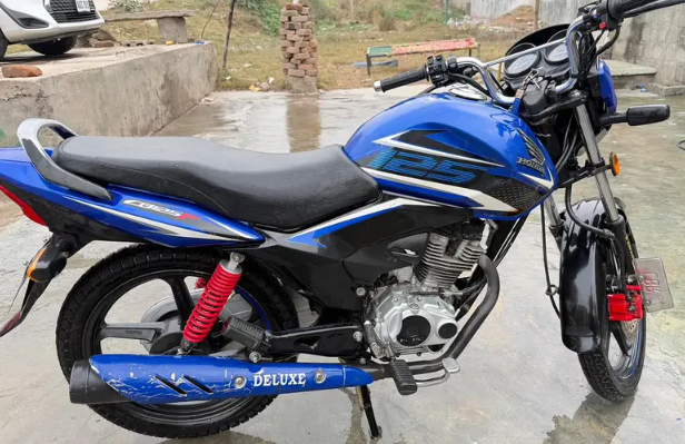 Honda CB 125F | Model 2022 | Brand new Condition | 0333-5190478