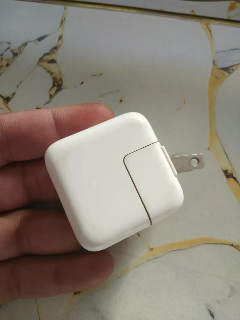 iPad Mini 5 10/10 Condition Original Box & Charger