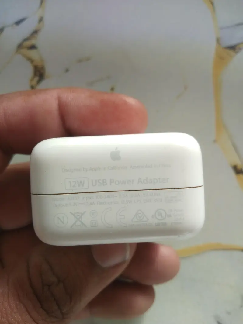 iPad Mini 5 10/10 Condition Original Box & Charger