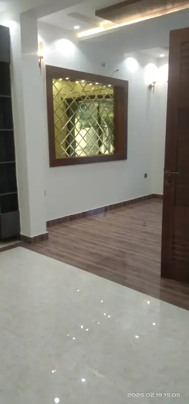 10 MARLA GHAR LIKE BRAND NEW