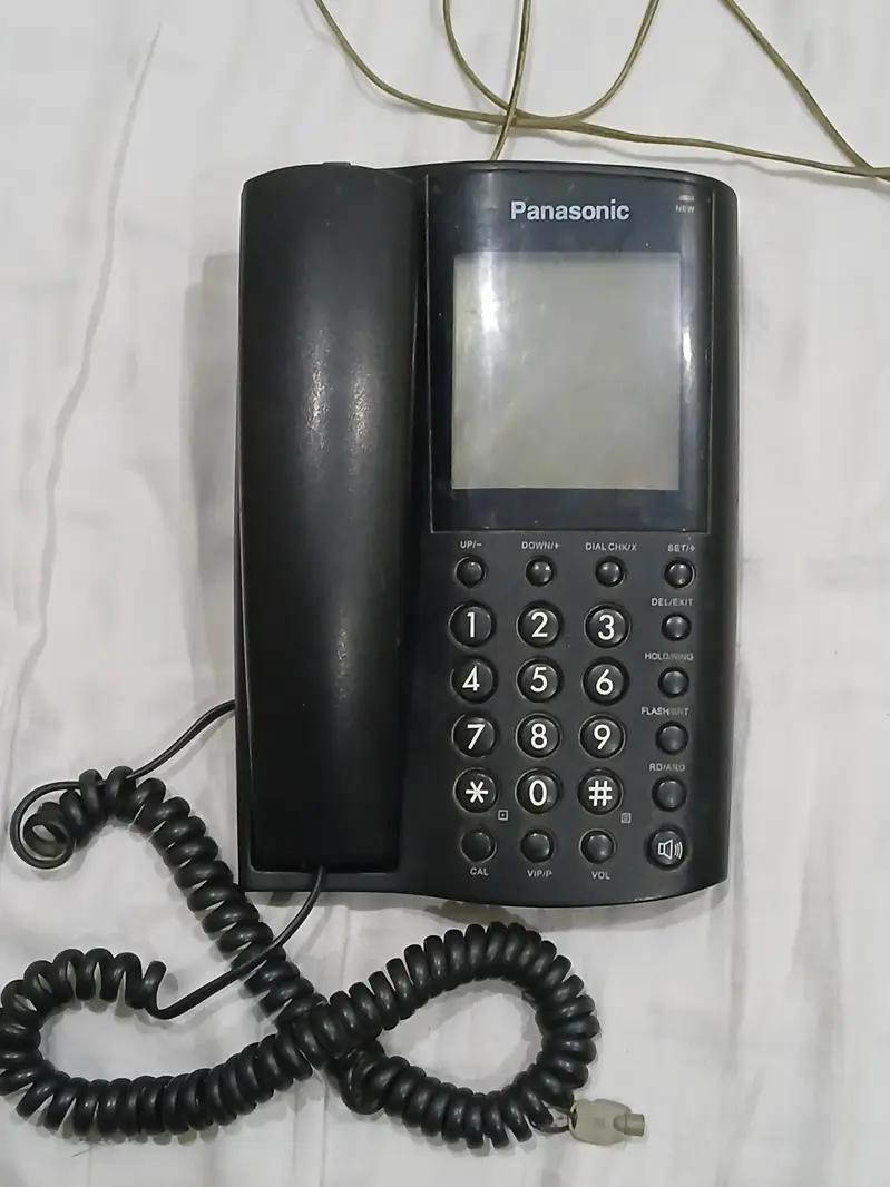 Original panasonic CLI landline phone set for sale