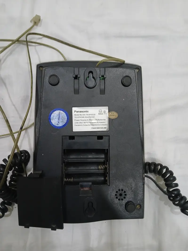 Original panasonic CLI landline phone set for sale