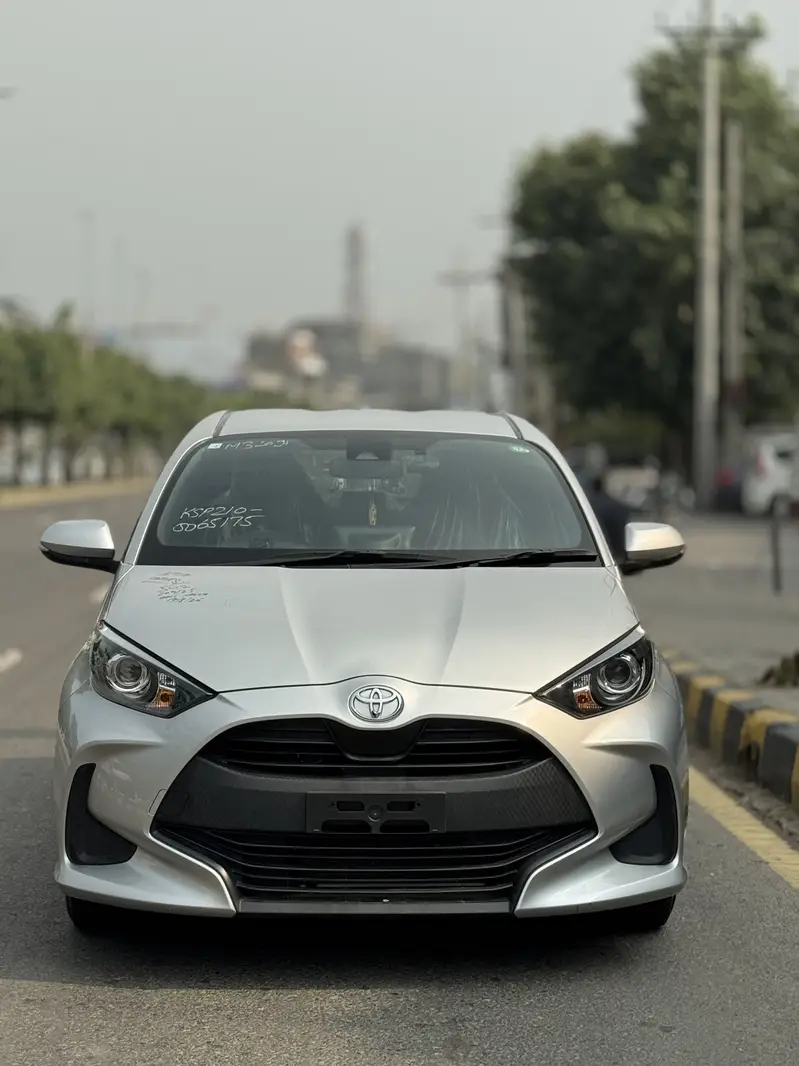 Toyota YARIS X 2022/2025