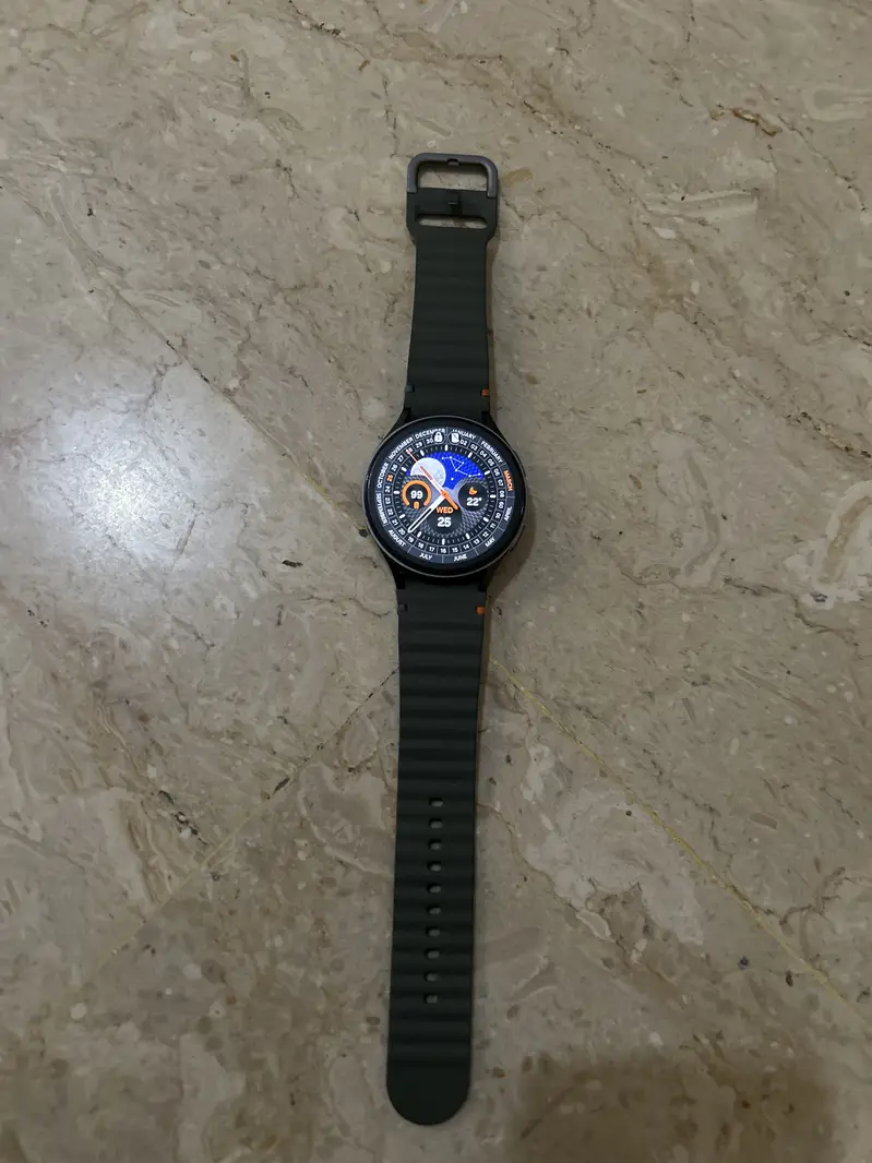 samsung Galaxy Watch 7 – With Box & Charger – Excellent Condition