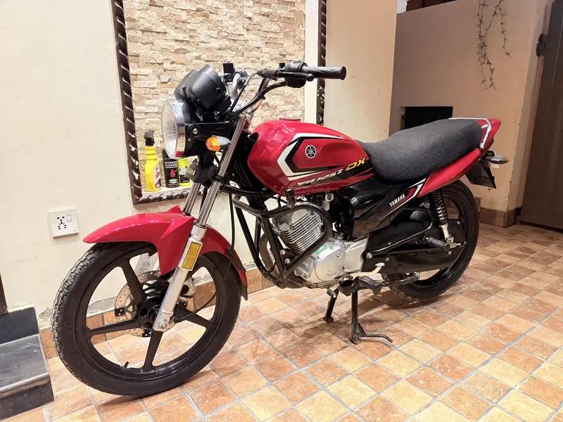 Yamaha YB 125Z-DX Model 2025 Bike 20000 KMS Driven Call 0305 - 781813