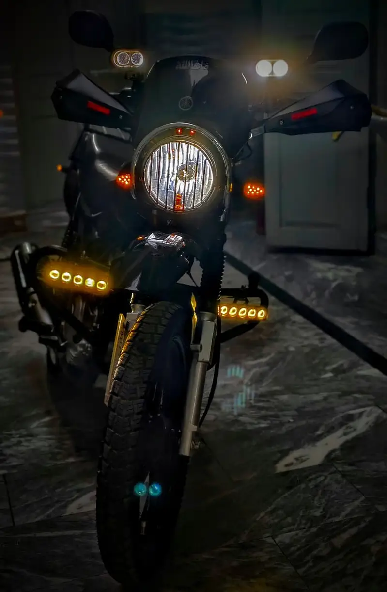 Yamaha YB 125Z-DX 2023 Model - Totally Genuine