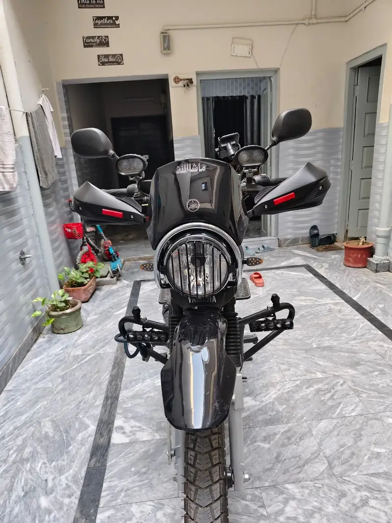 Yamaha YB 125Z-DX 2023 Model - Totally Genuine