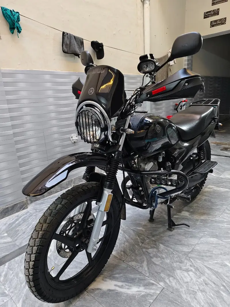 Yamaha YB 125Z-DX 2023 Model - Totally Genuine