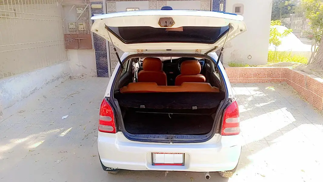 Suzuki Alto VXR 2011