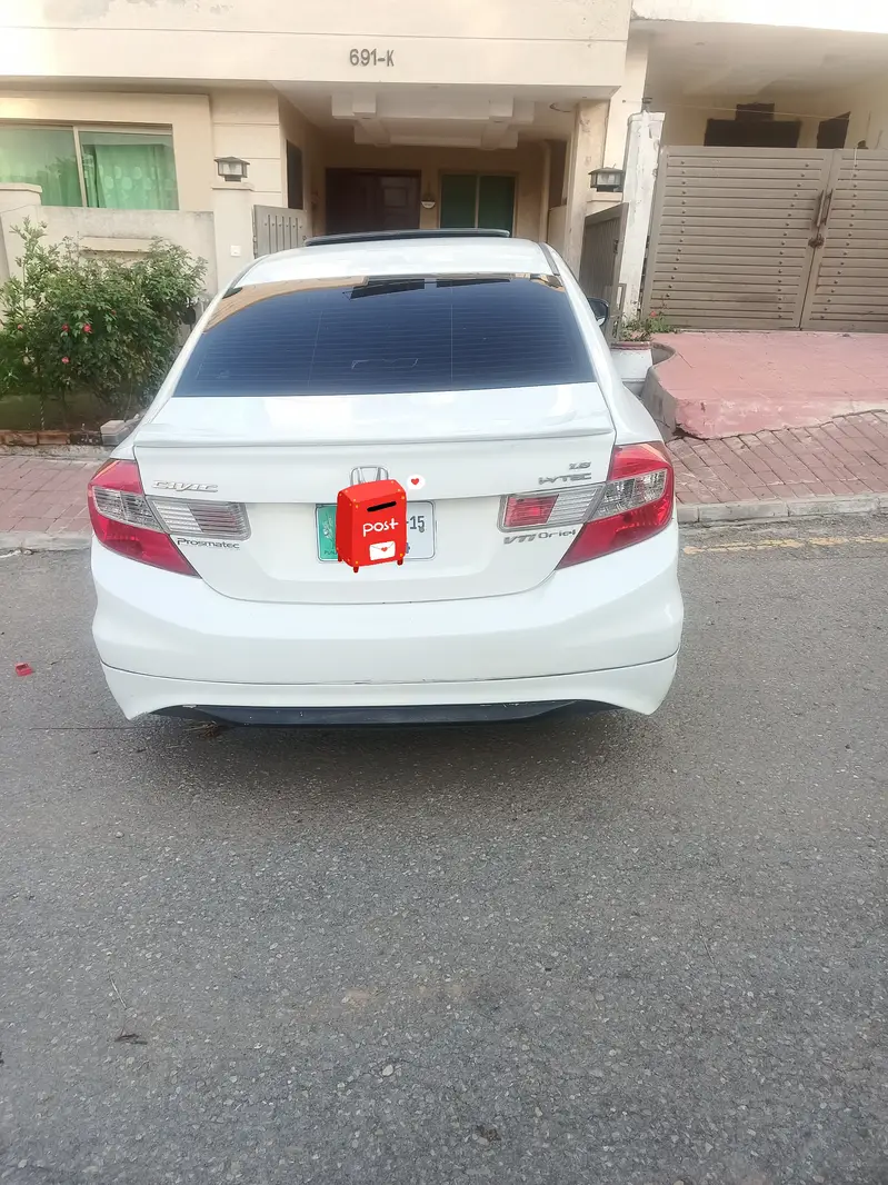Honda Civic VTi Oriel Prosmatec 2015 UG