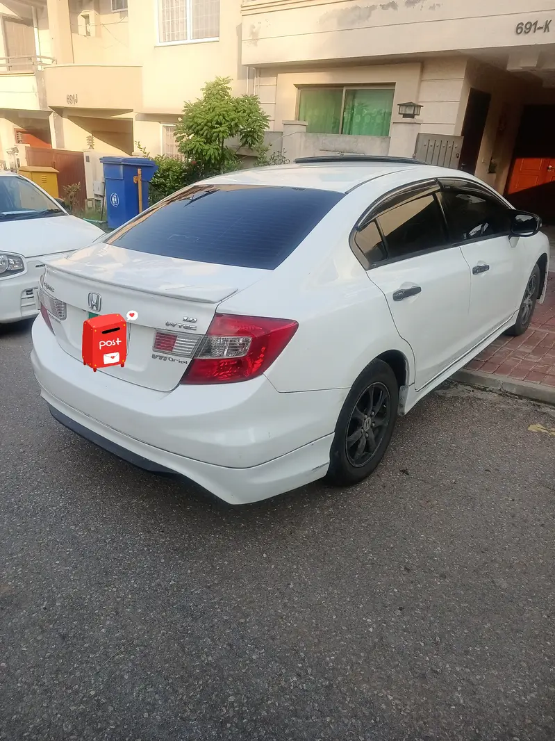Honda Civic VTi Oriel Prosmatec 2015 UG