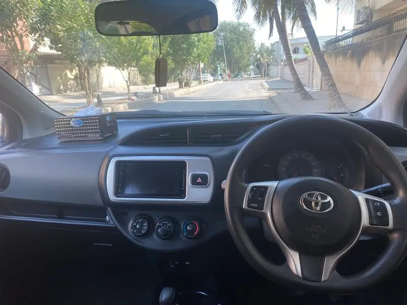 Toyota Vitz 2015