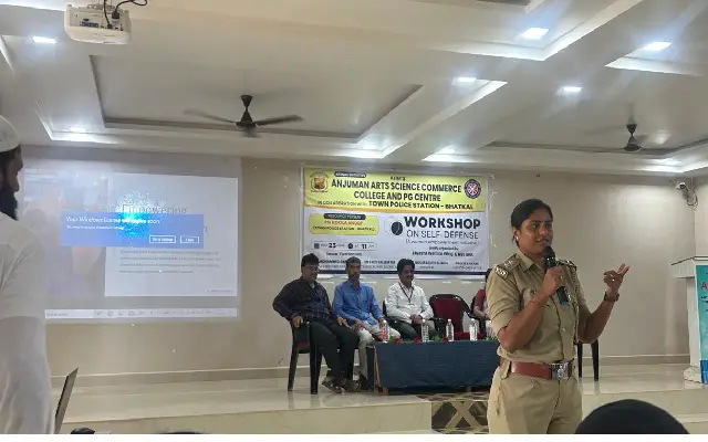 Anjuman Degree College Hosts Self Defense Workshop For Women Empowerment