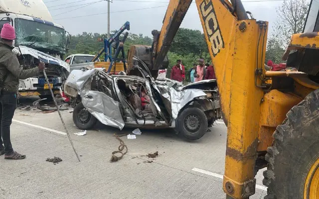 Fatal Collision Shocks Community Family Perishes In Car Accident