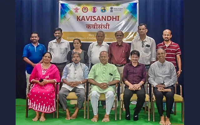 Neelba Khandekar Enthralls Audience At Sahitya Akademis Kavisandhi