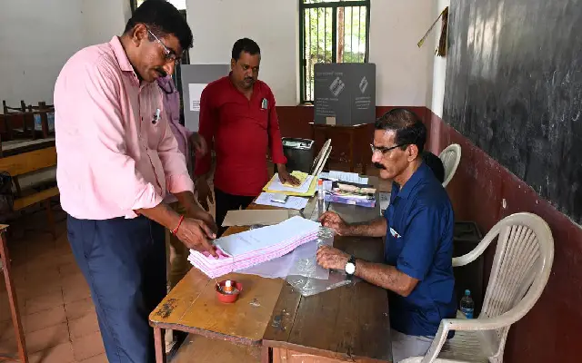 Brisk Polling In Dakshina Kannada For South West Teachers And Graduates Constituencies
