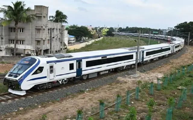 Southern Railway Introduces Special Vande Bharat Express To Alleviate Passenger Congestion
