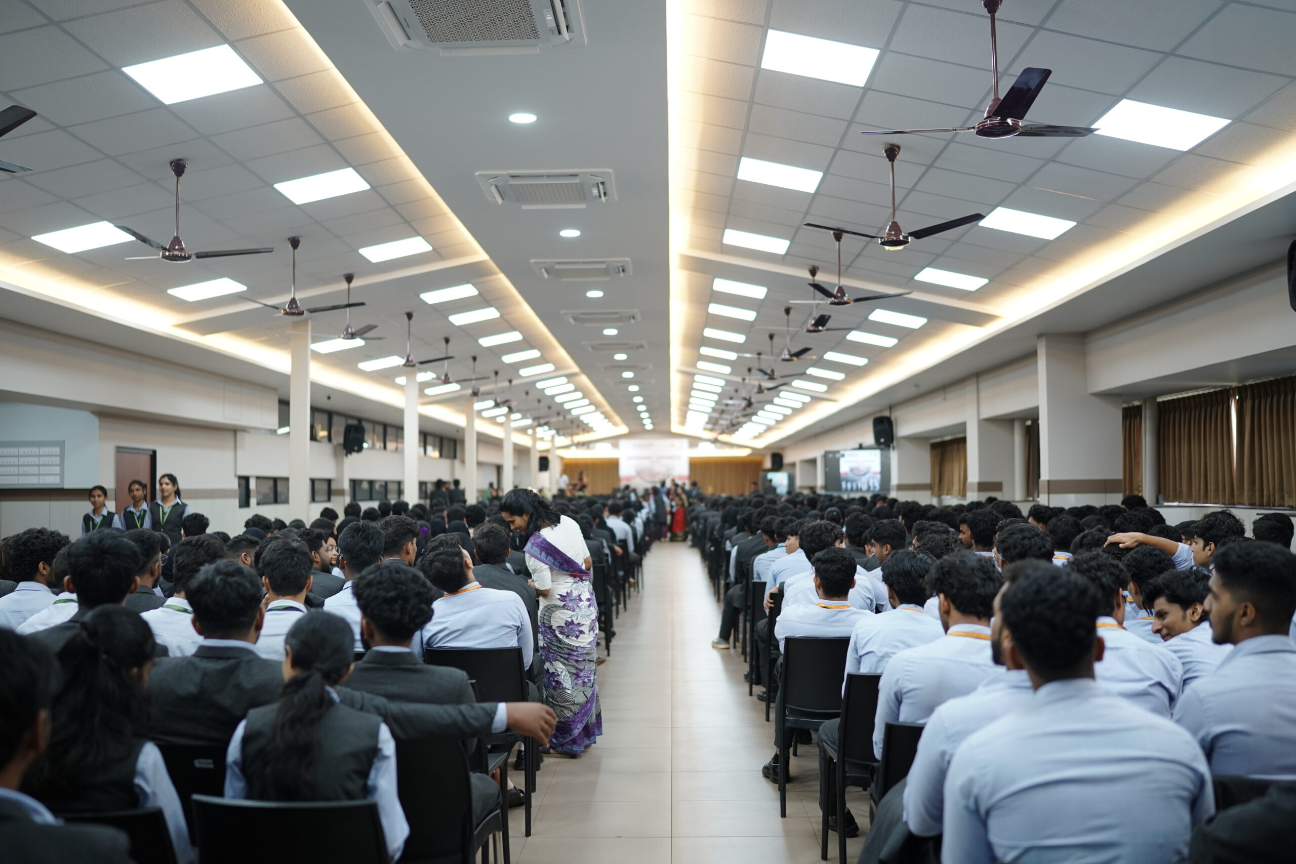 Aam06901 (2)