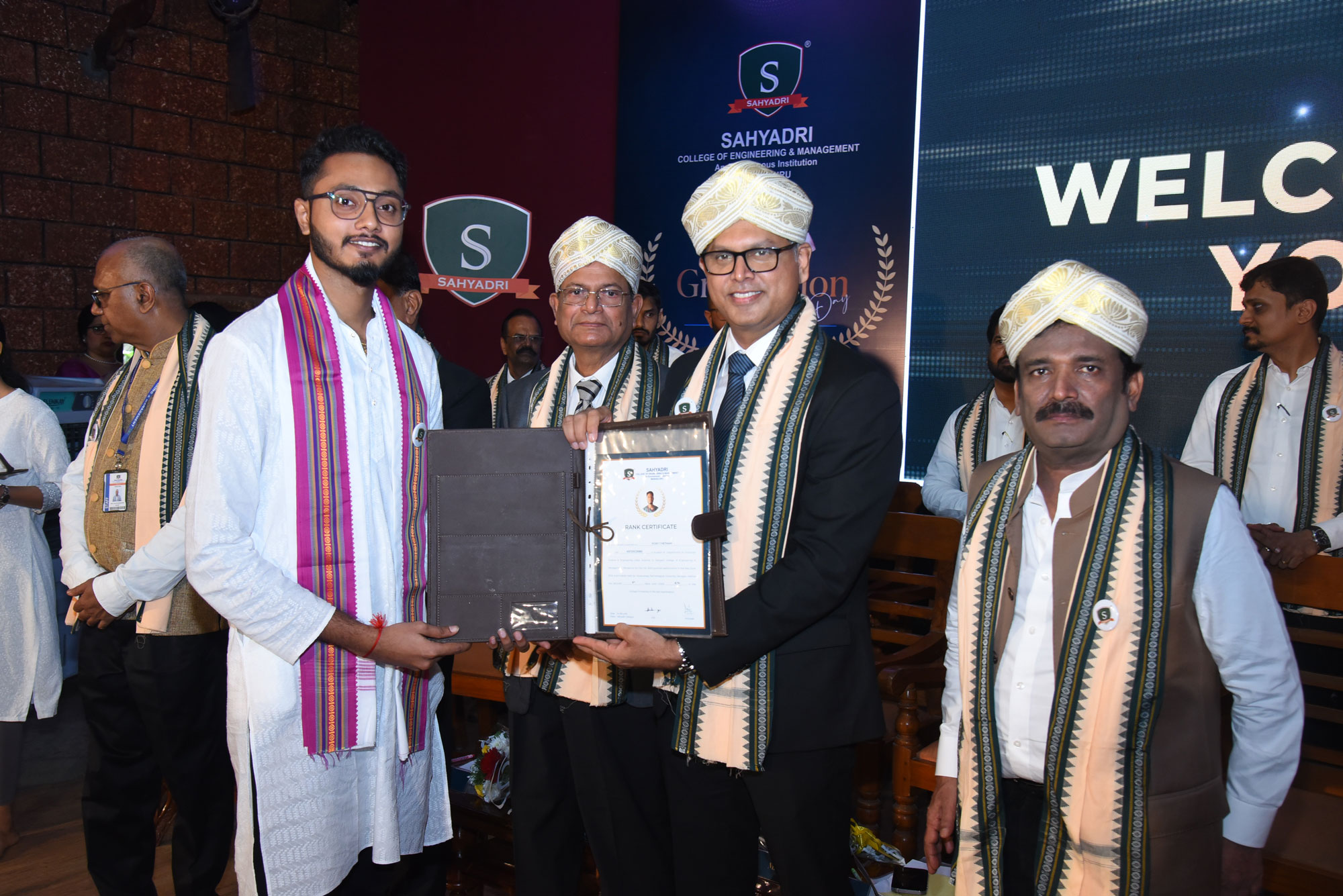 Sahyadri Graduation Day2024 03
