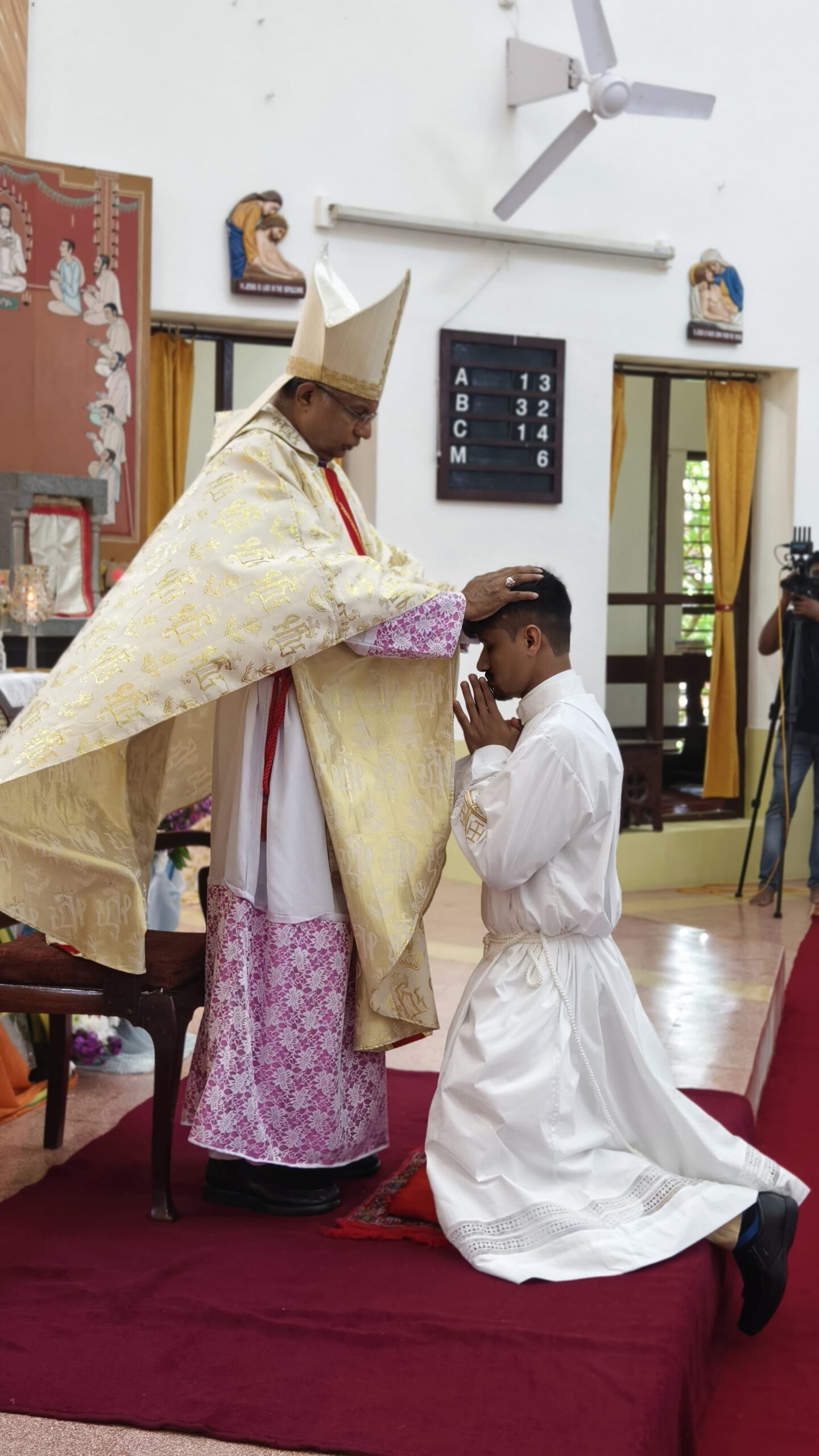Diaconate Ordination (70)