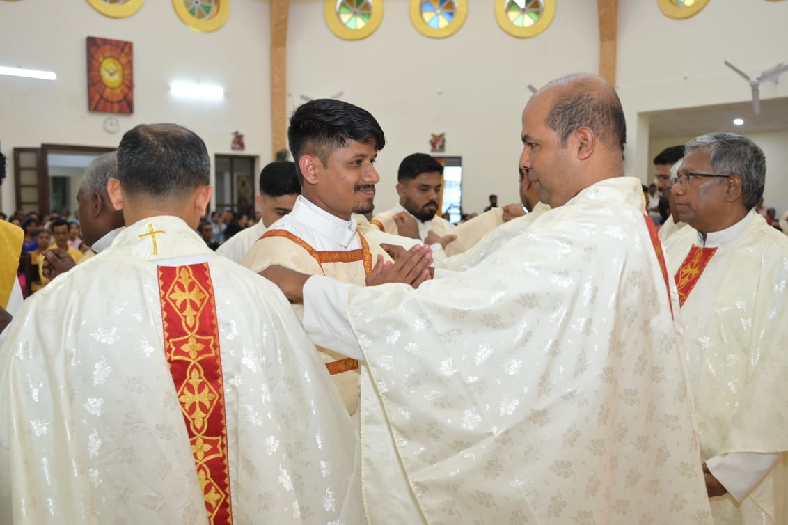 Diaconate Ordination (49)