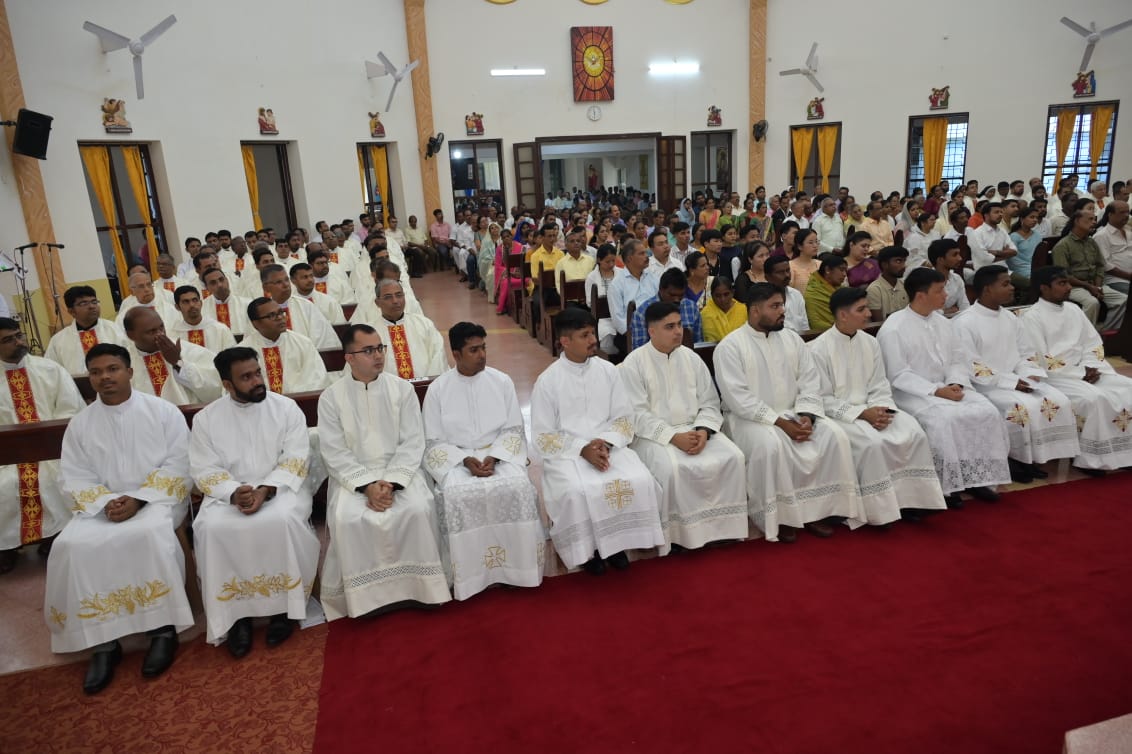 Diaconate Ordination (44)