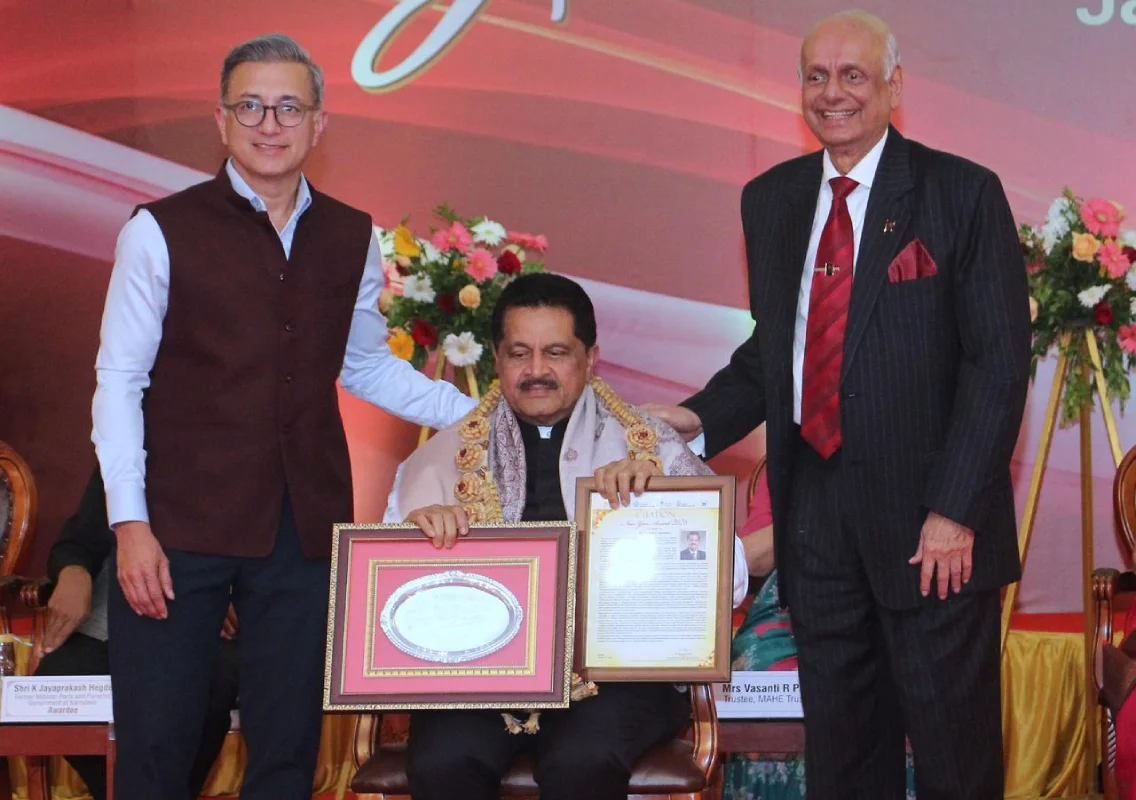Dr Thumbay Moideen receives New Year Award 2026 from MAHE | News Karnataka
