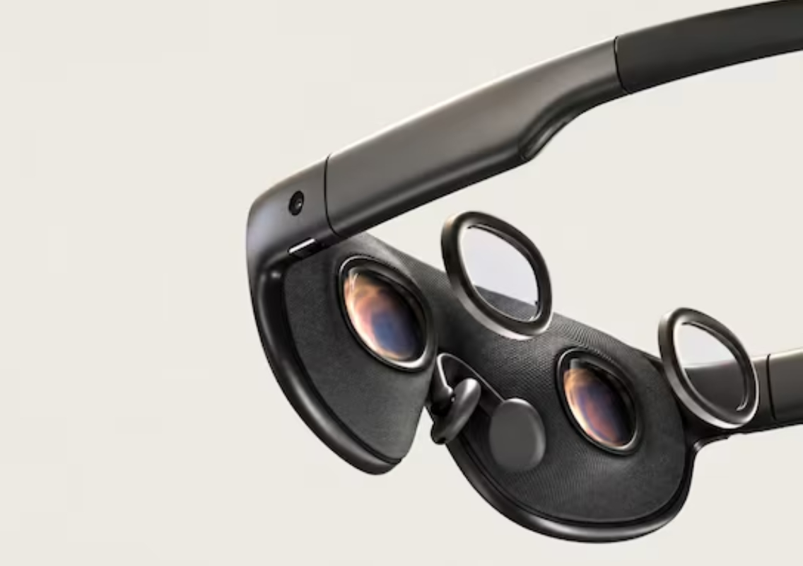 Meta Phoenix VR headset leak reveals slim design