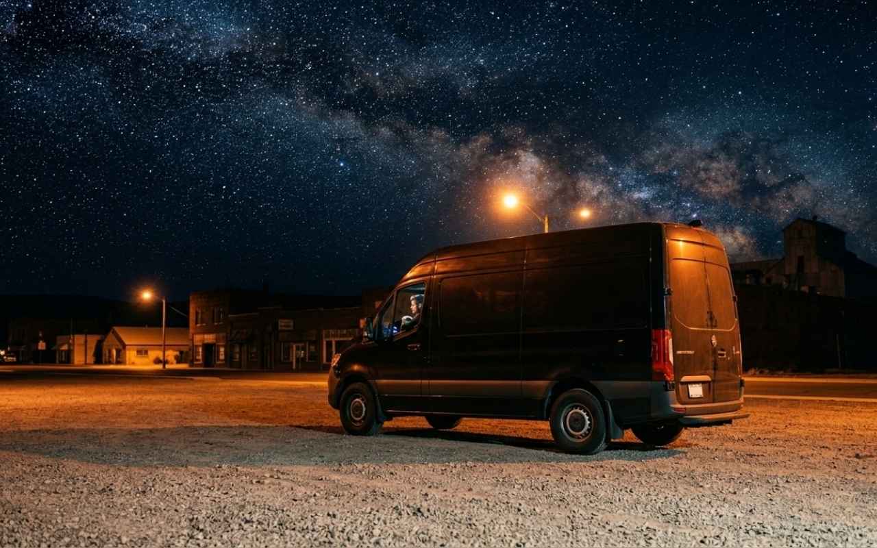 Early Morning & Late-Night Airport Transfers