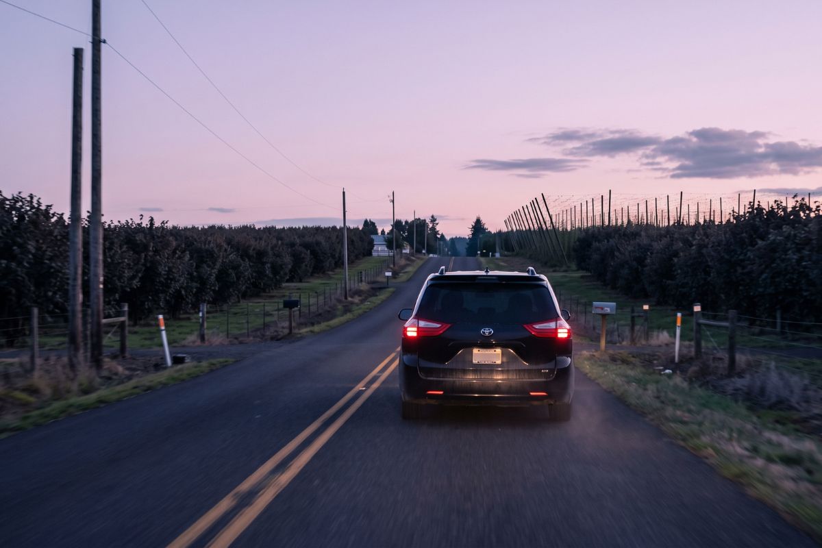 Return Transportation to Stayton