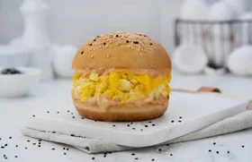 برجر بيض وجبن دبل